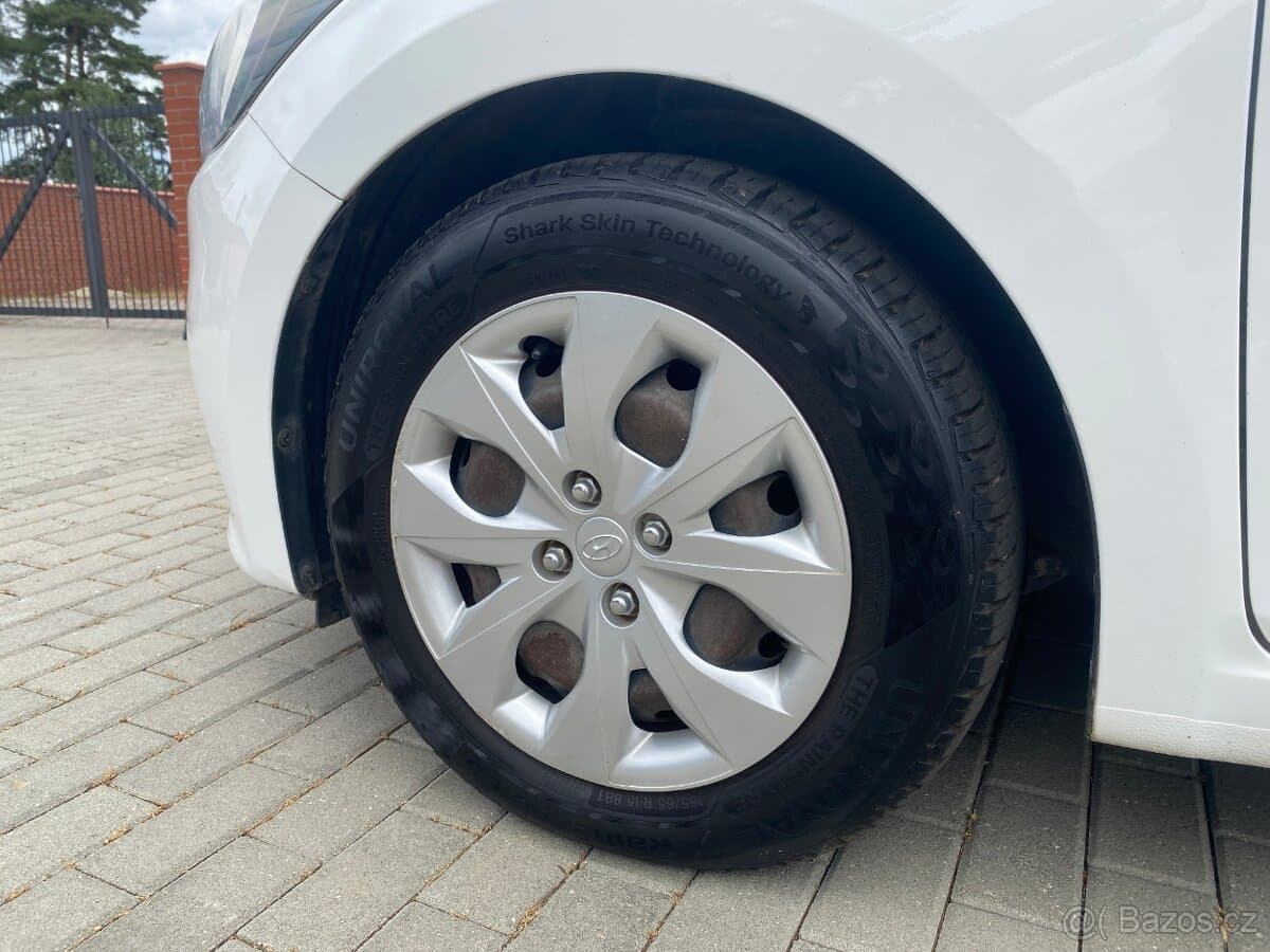 2018 Hyundai i20 - 10