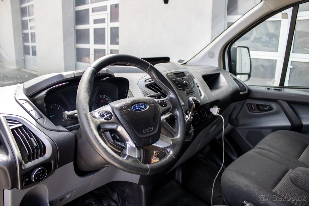 2015 Ford TRANSIT - 10