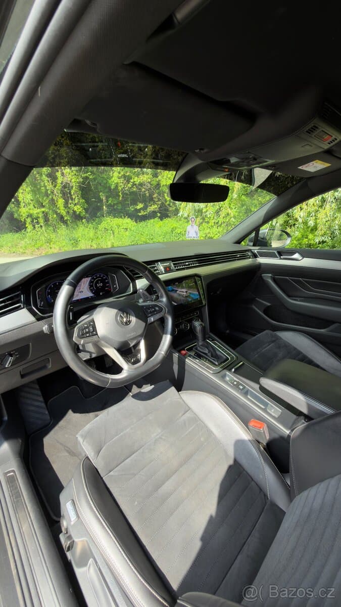 2020 Volkswagen PASSAT - 10