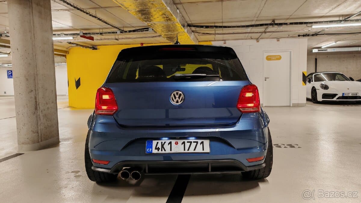 2017 Volkswagen POLO - 10