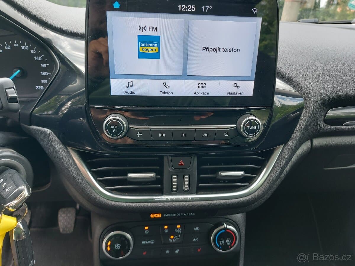 2019 Ford FIESTA - 10
