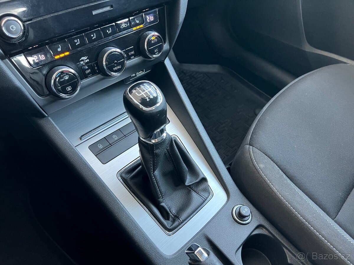 2018 Škoda OCTAVIA - 10