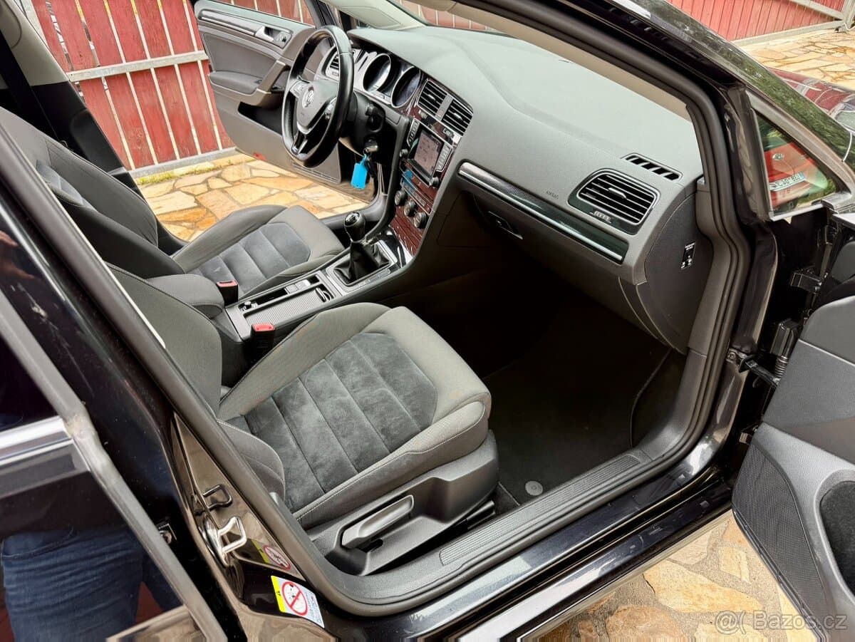 2014 Volkswagen GOLF - 10
