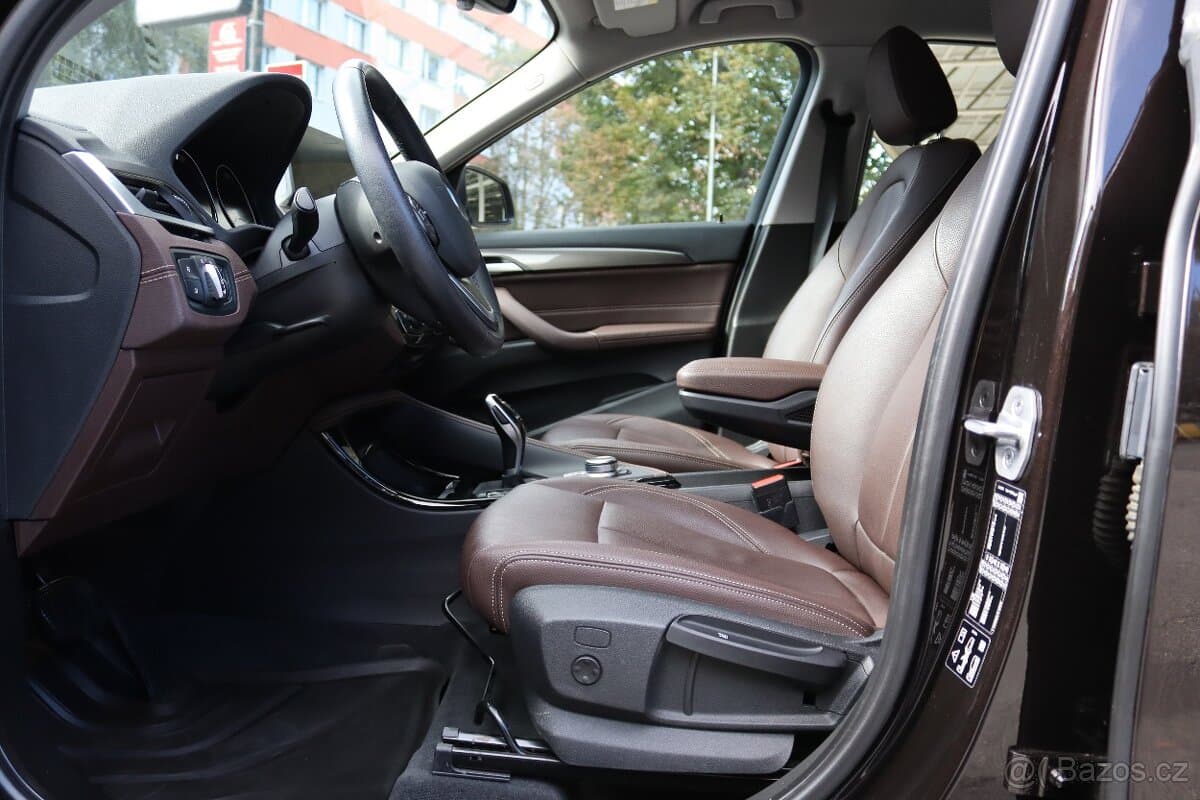 2021 BMW X1 - 10