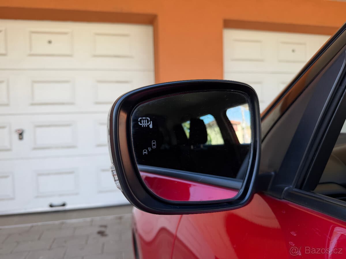 2023 Suzuki SWIFT - 10