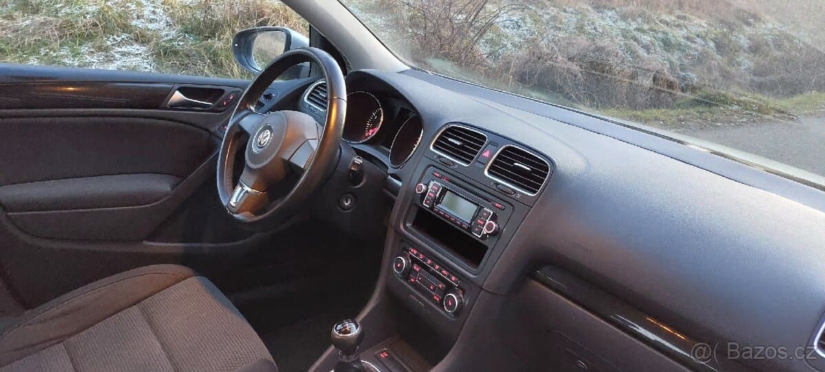 2009 Volkswagen GOLF - 10