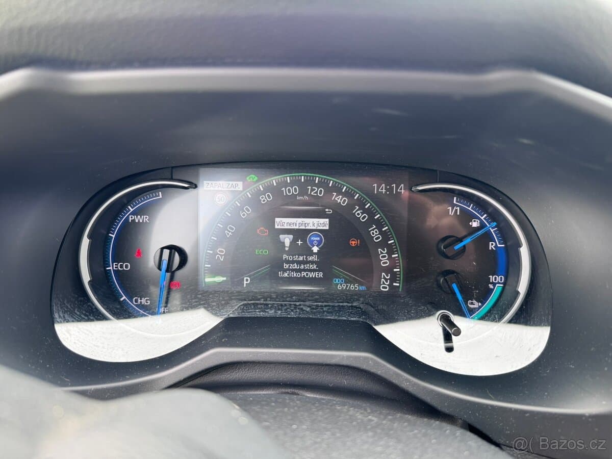 2022 Toyota RAV4 - 10