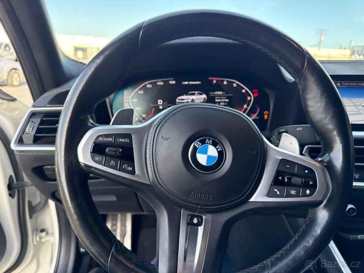 2021 BMW M3 - 10