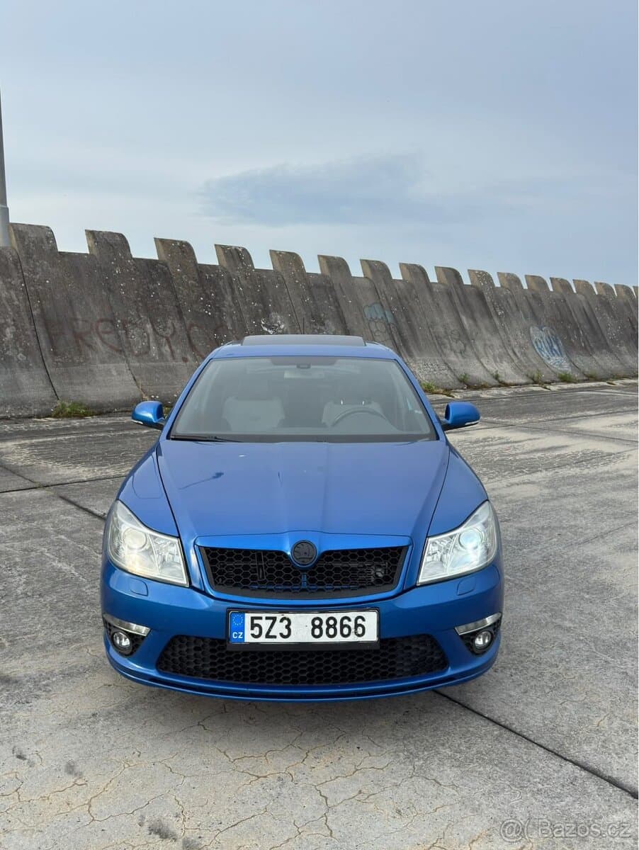 Škoda OCTAVIA - 10