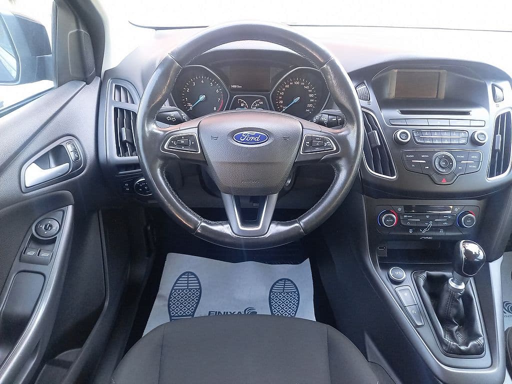 2015 Ford FOCUS - 10