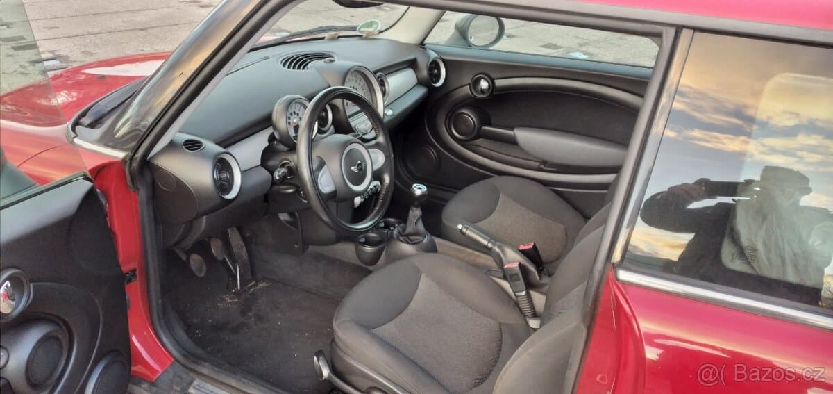 2010 Mini COOPER - 10
