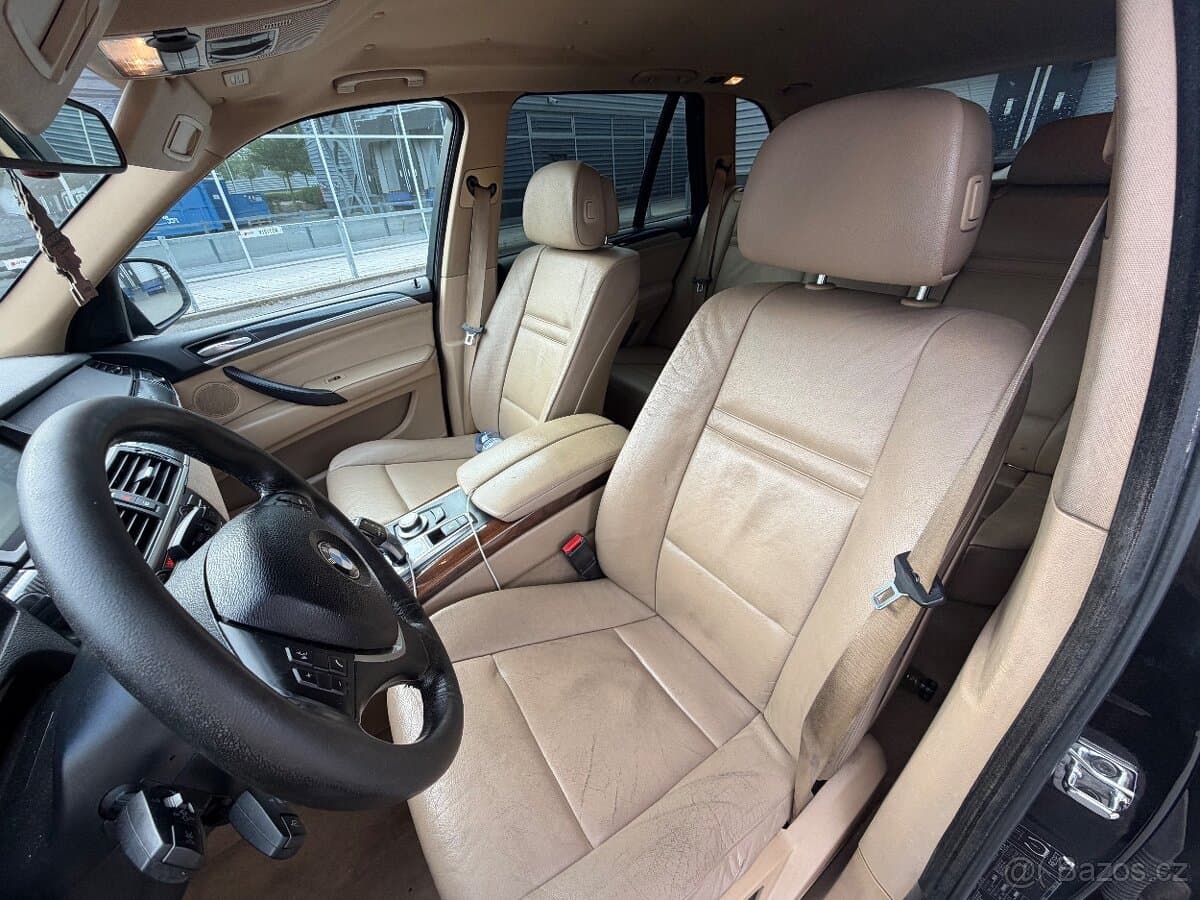 2009 BMW X5 - 10