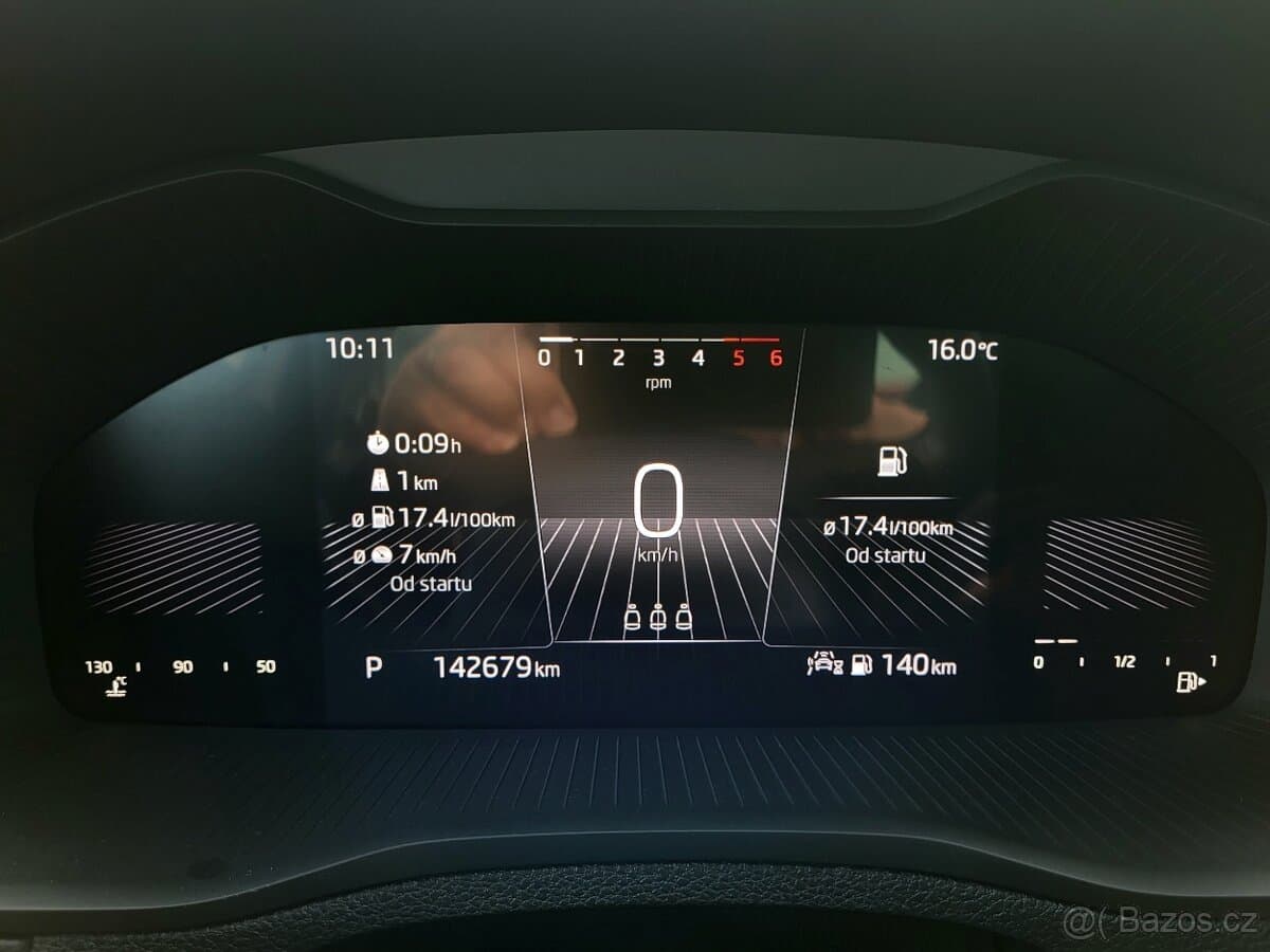 2023 Škoda KAROQ - 10