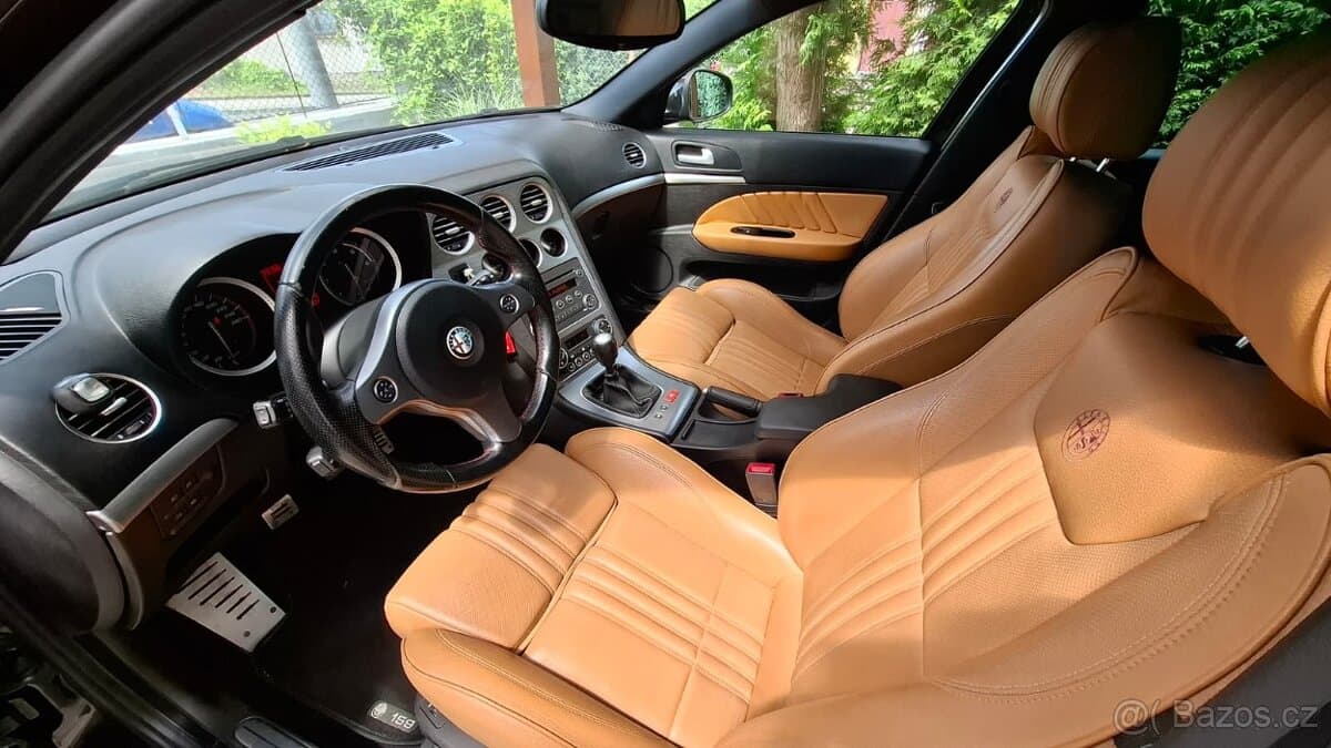 2009 Alfa Romeo 159 - 10