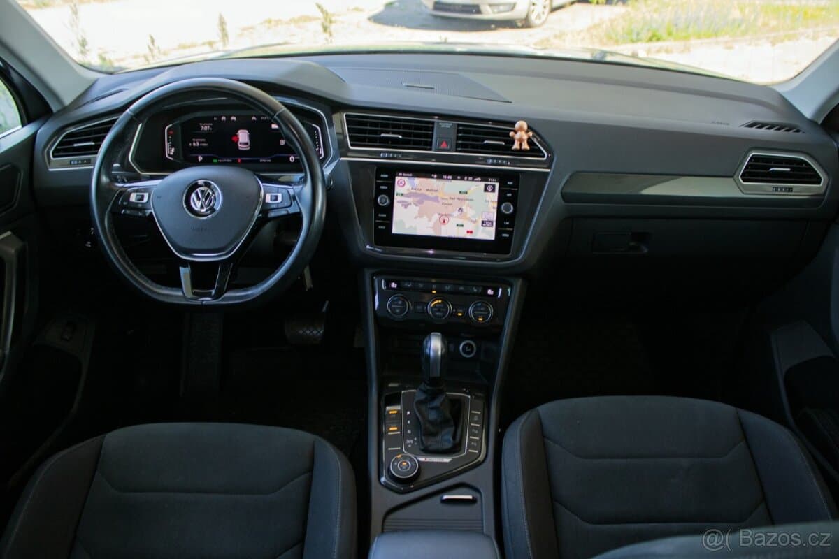 2020 Volkswagen TIGUAN - 10