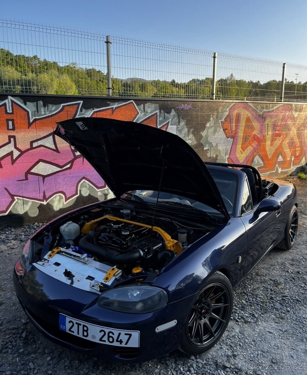 Mazda MX-5 - 10