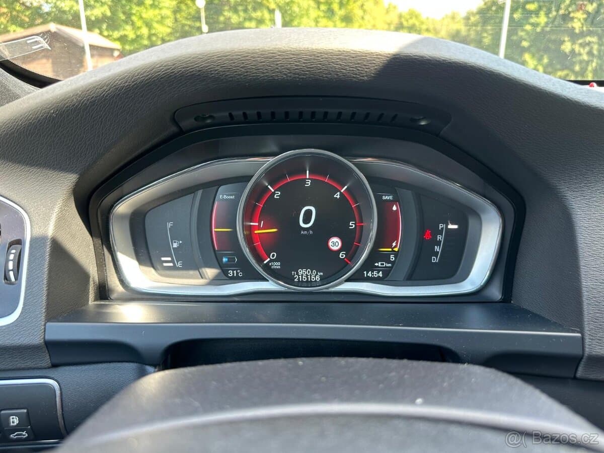 2014 Volvo V60 - 10