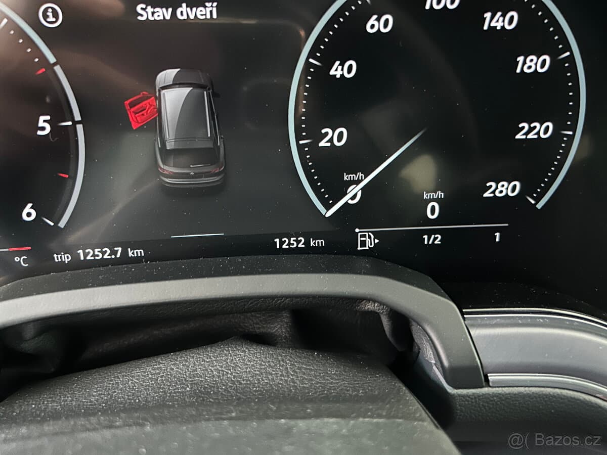 Volkswagen TOUAREG - 10
