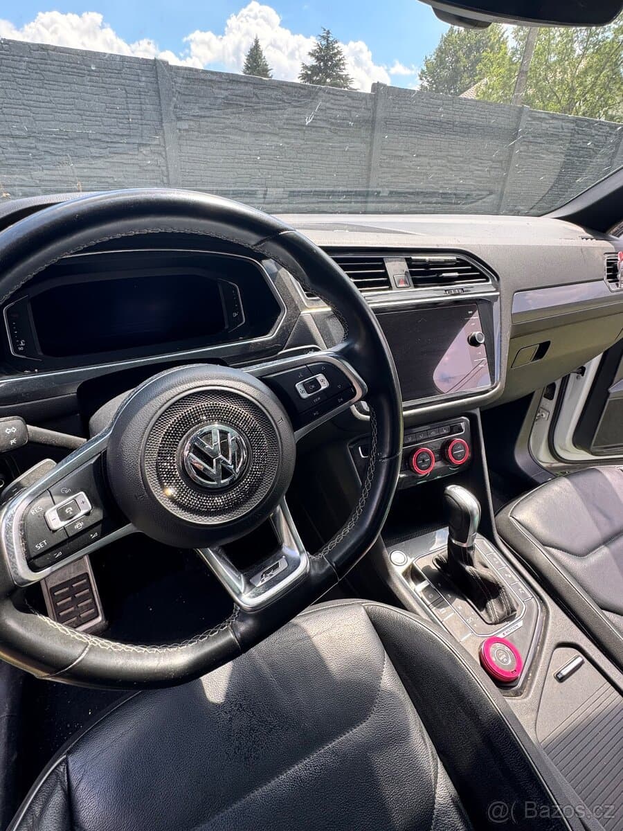 Volkswagen TIGUAN - 10
