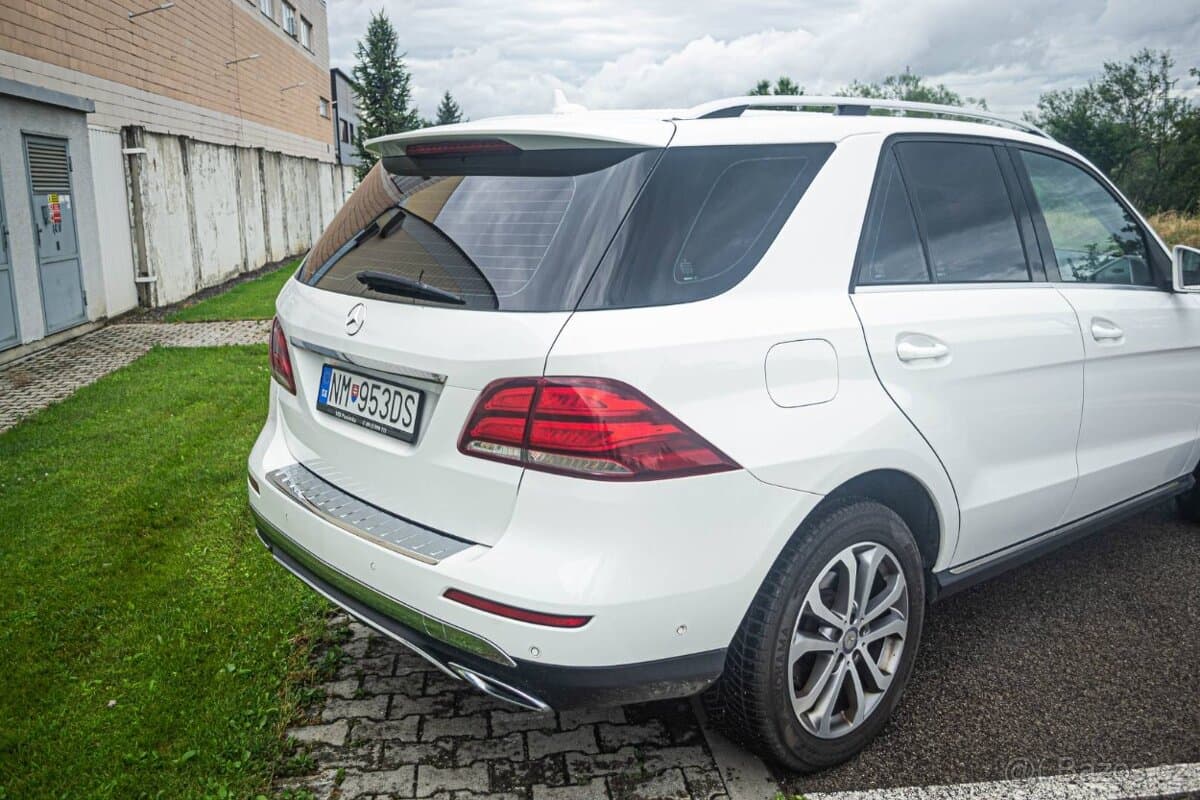 2017 Mercedes-Benz GL - 10