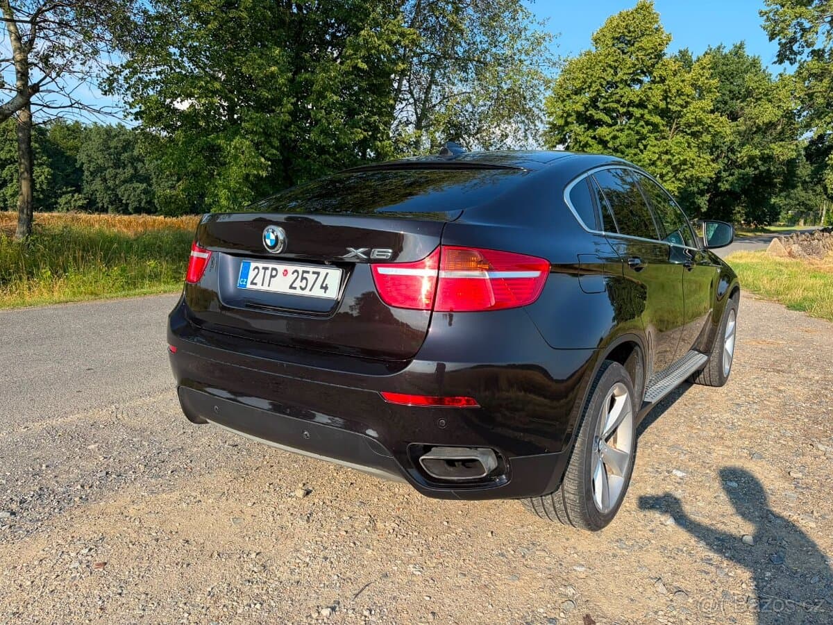 BMW X6 - 10