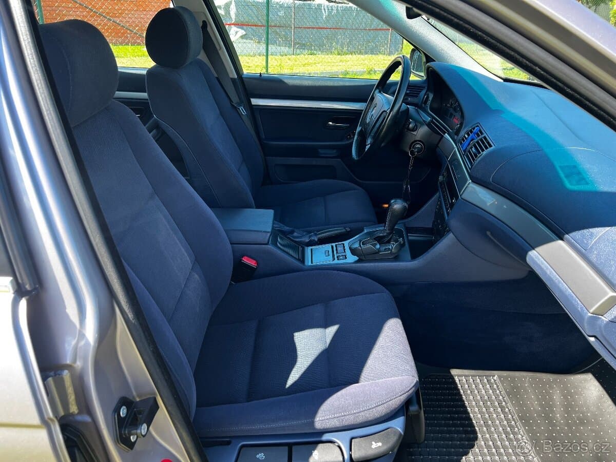 2001 BMW 5-SERIES - 10