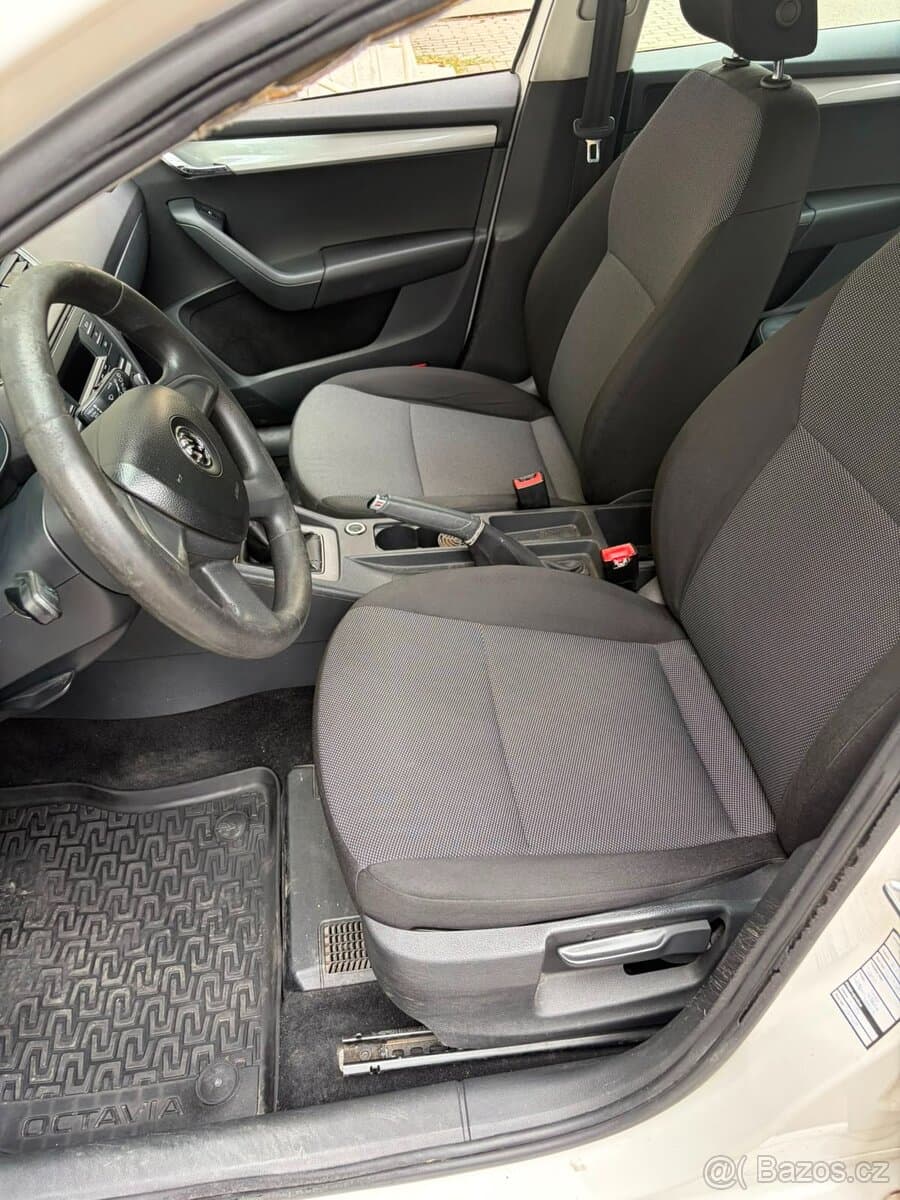 2015 Škoda OCTAVIA - 10