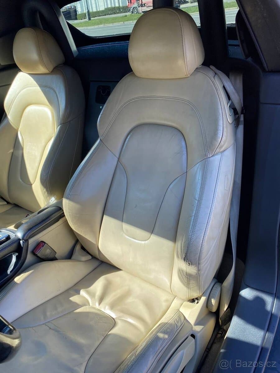 2007 Audi TT - 10