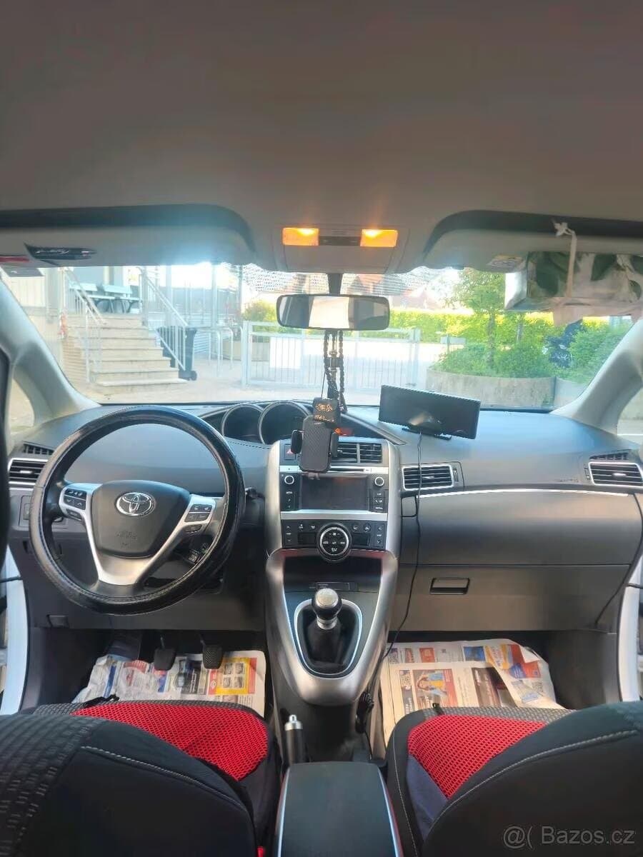 2013 Toyota VERSO - 10