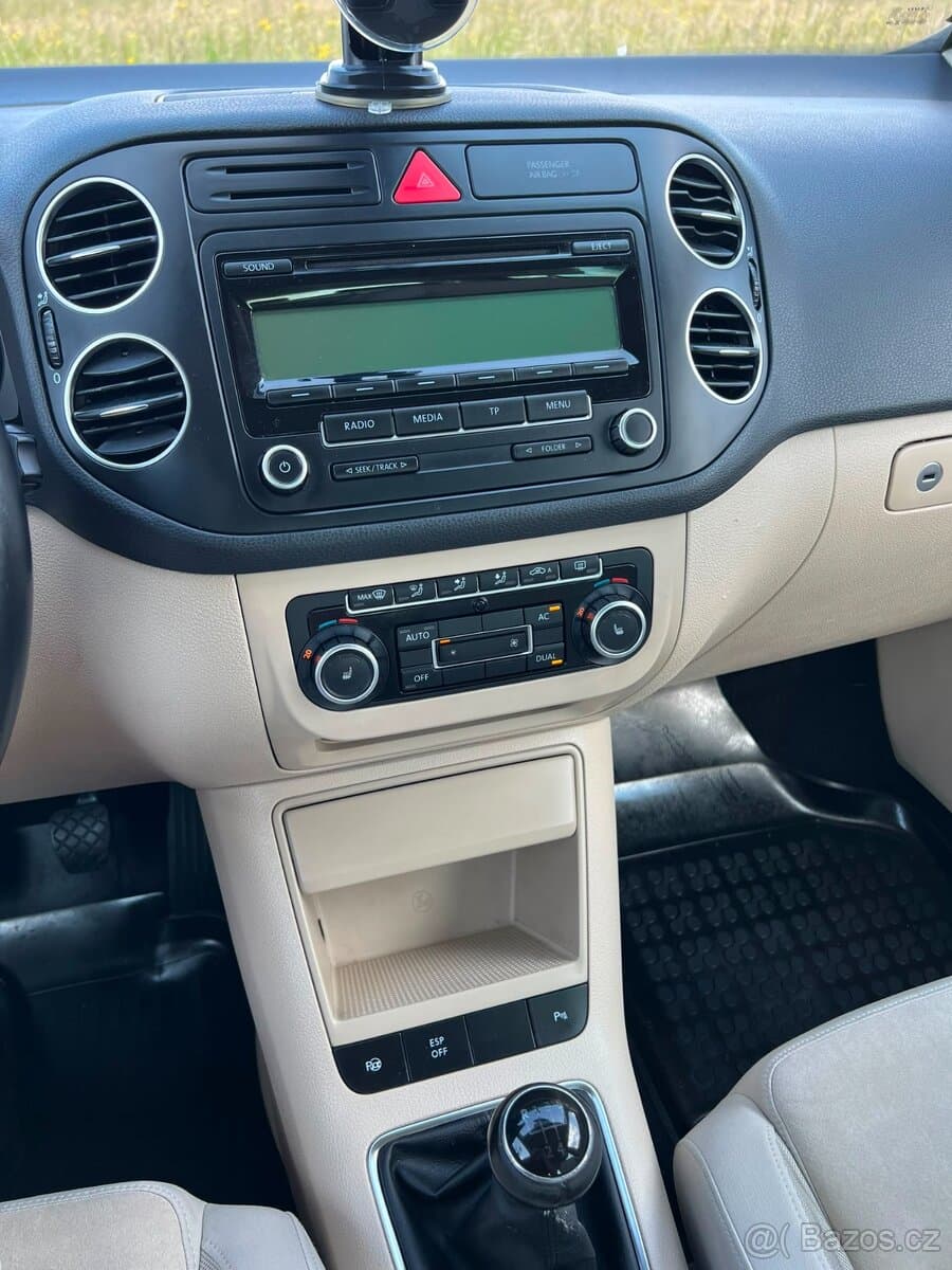 2009 Volkswagen GOLF - 10