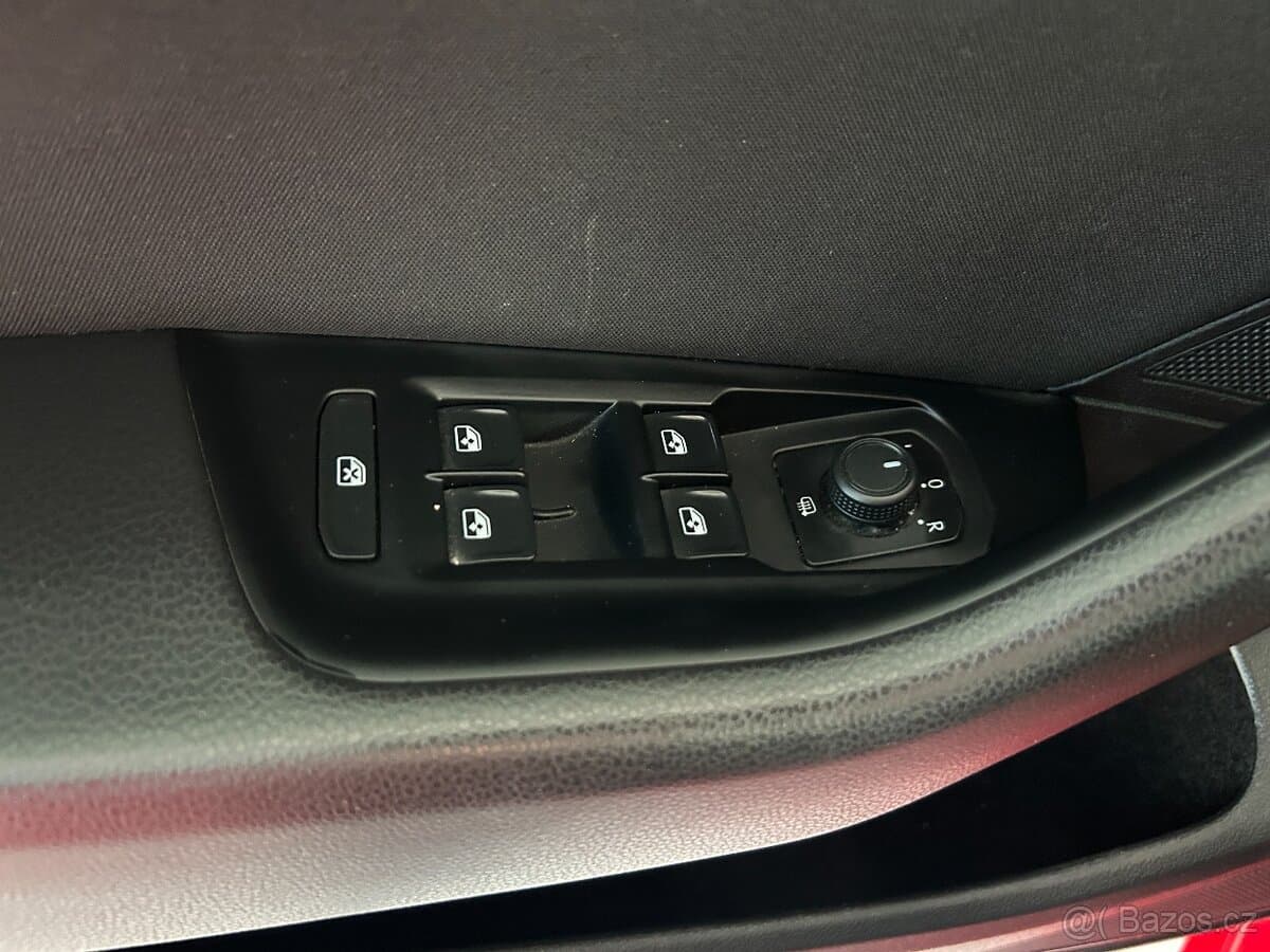 2023 Volkswagen PASSAT - 10