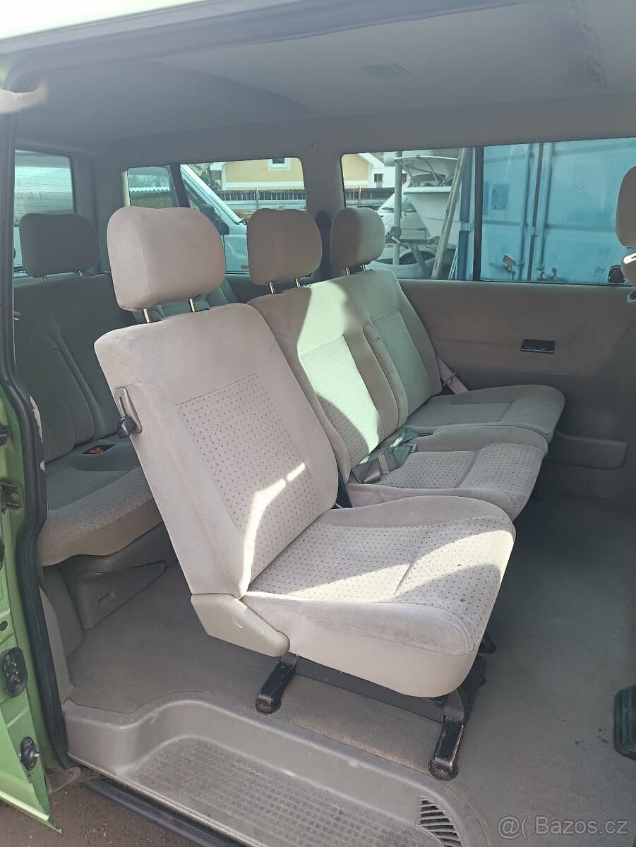 2000 Volkswagen CARAVELLE - 10