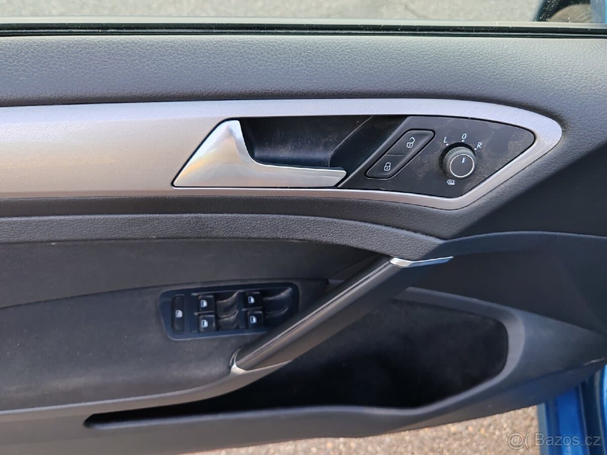 2015 Volkswagen GOLF - 10