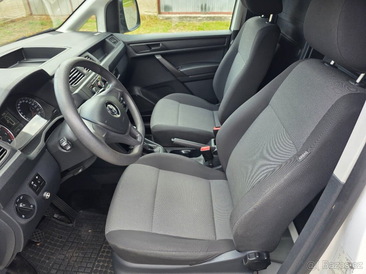 2019 Volkswagen CADDY - 10