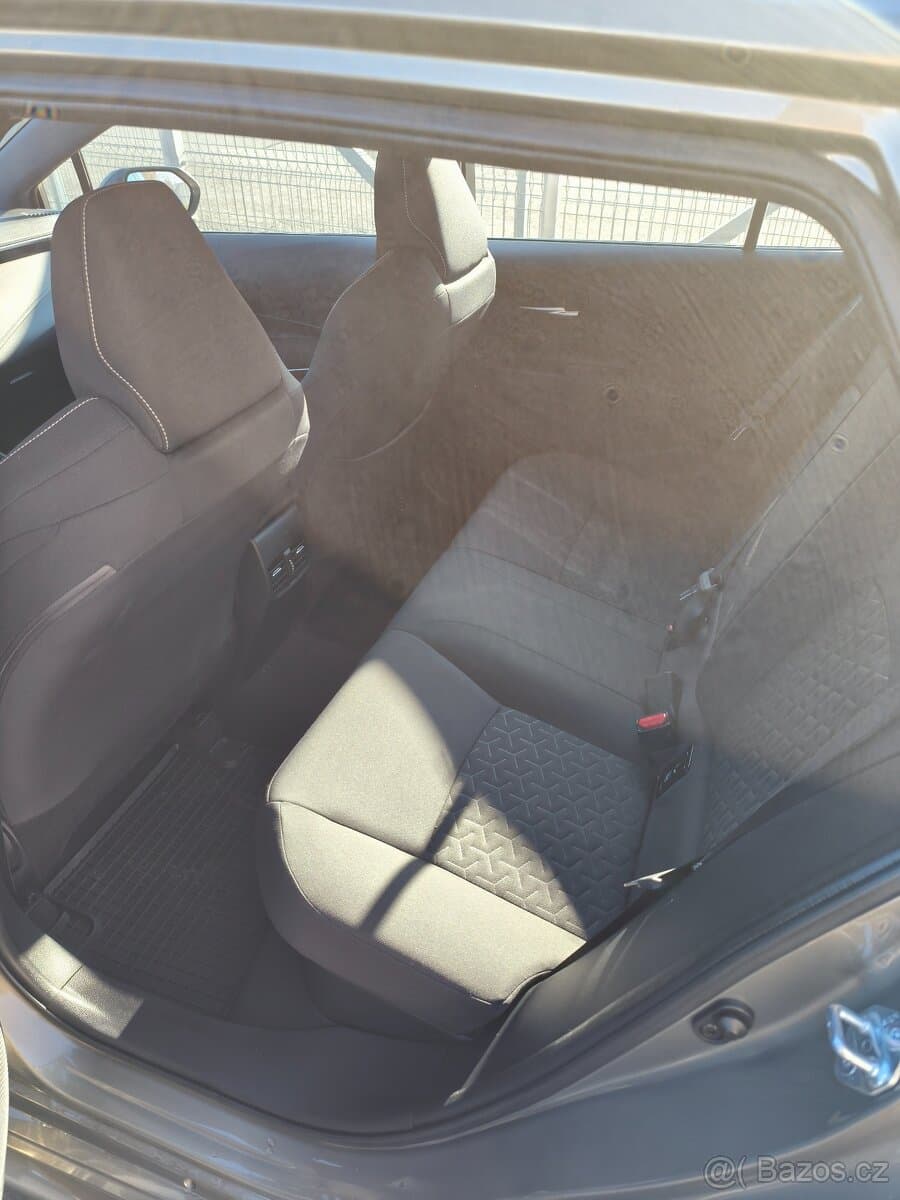 2021 Toyota COROLLA - 10