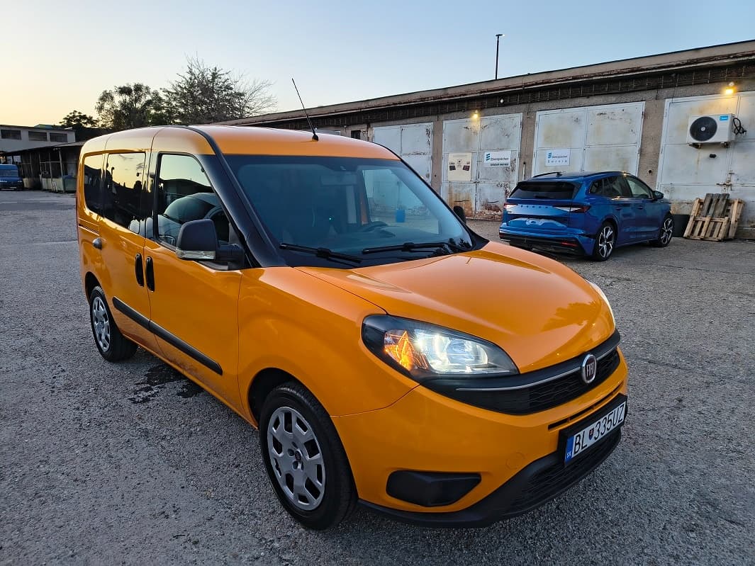 2019 Fiat DOBLO - 10