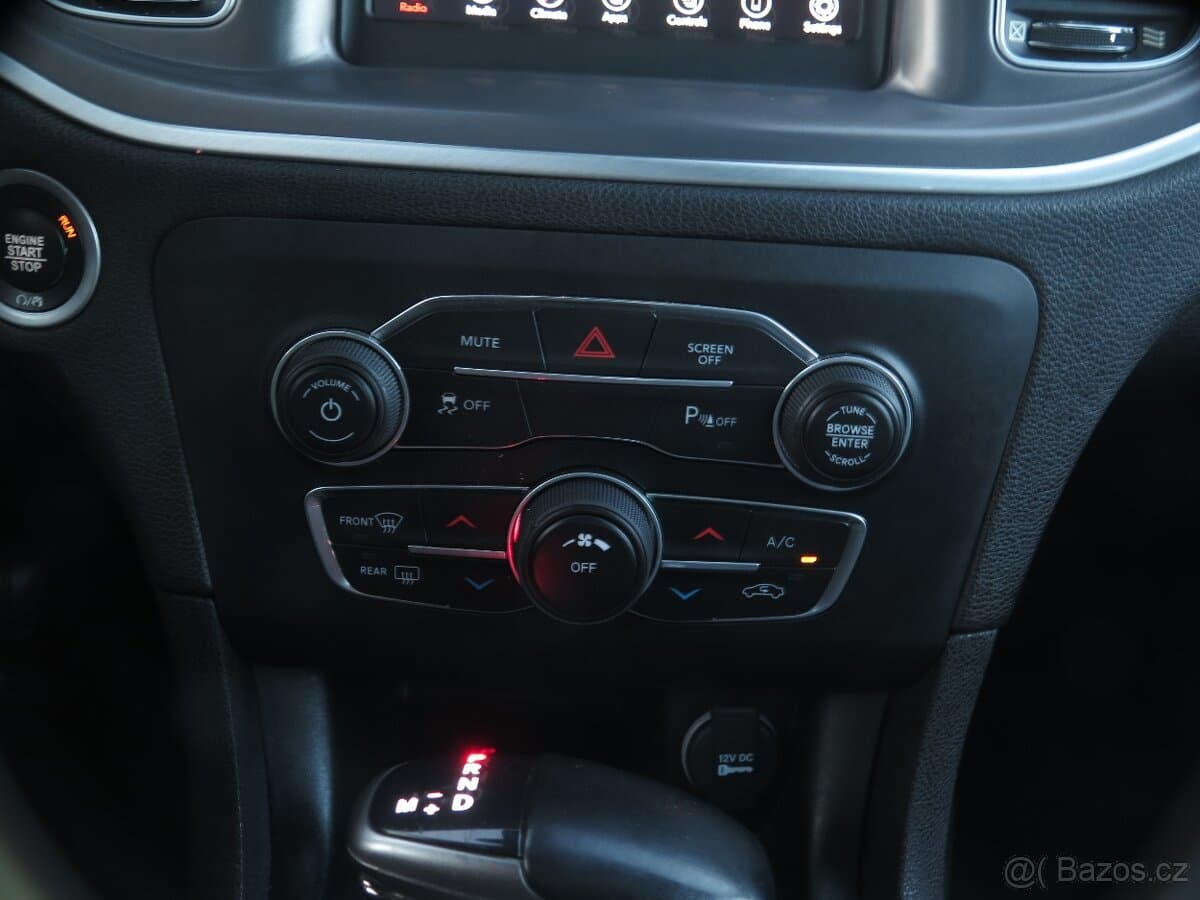 2020 Dodge CHARGER - 10