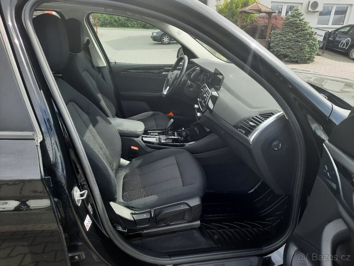 2018 BMW X3 - 10