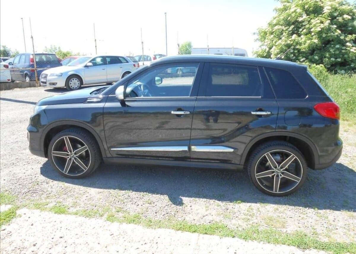 2017 Suzuki VITARA - 10