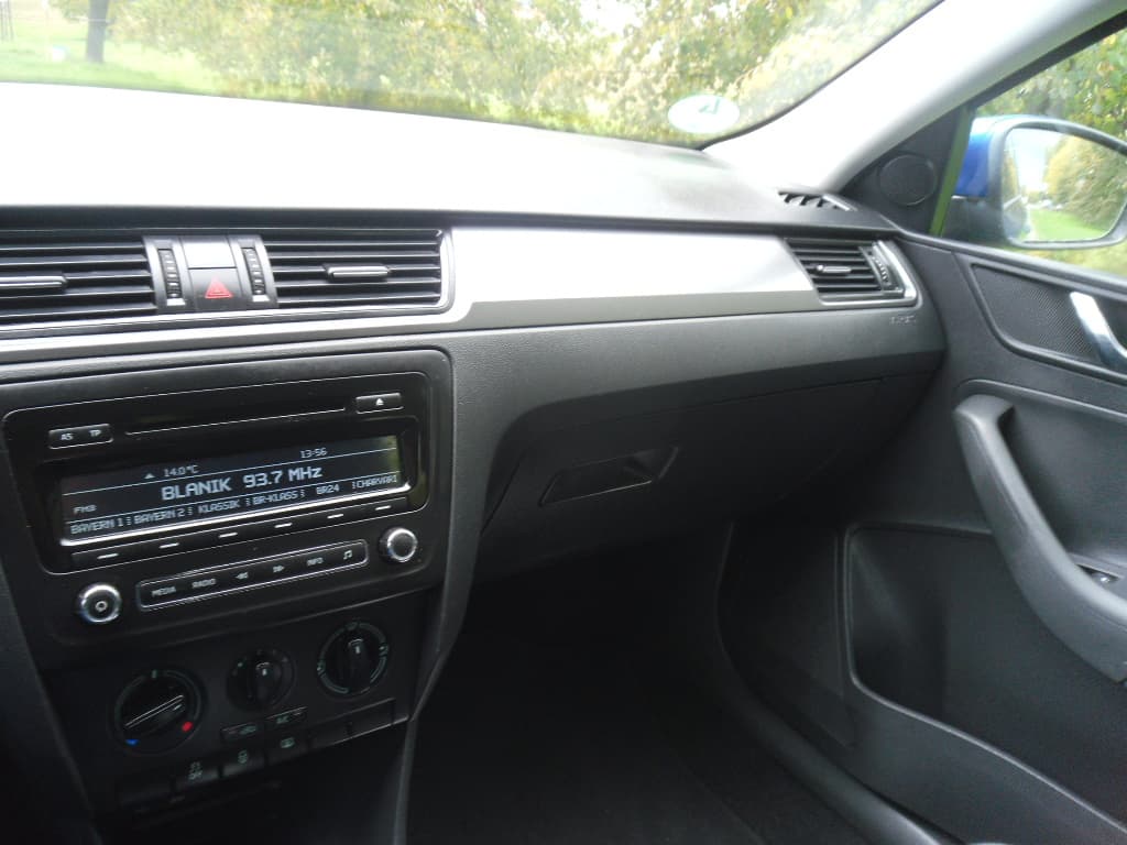 2014 Škoda RAPID - 10