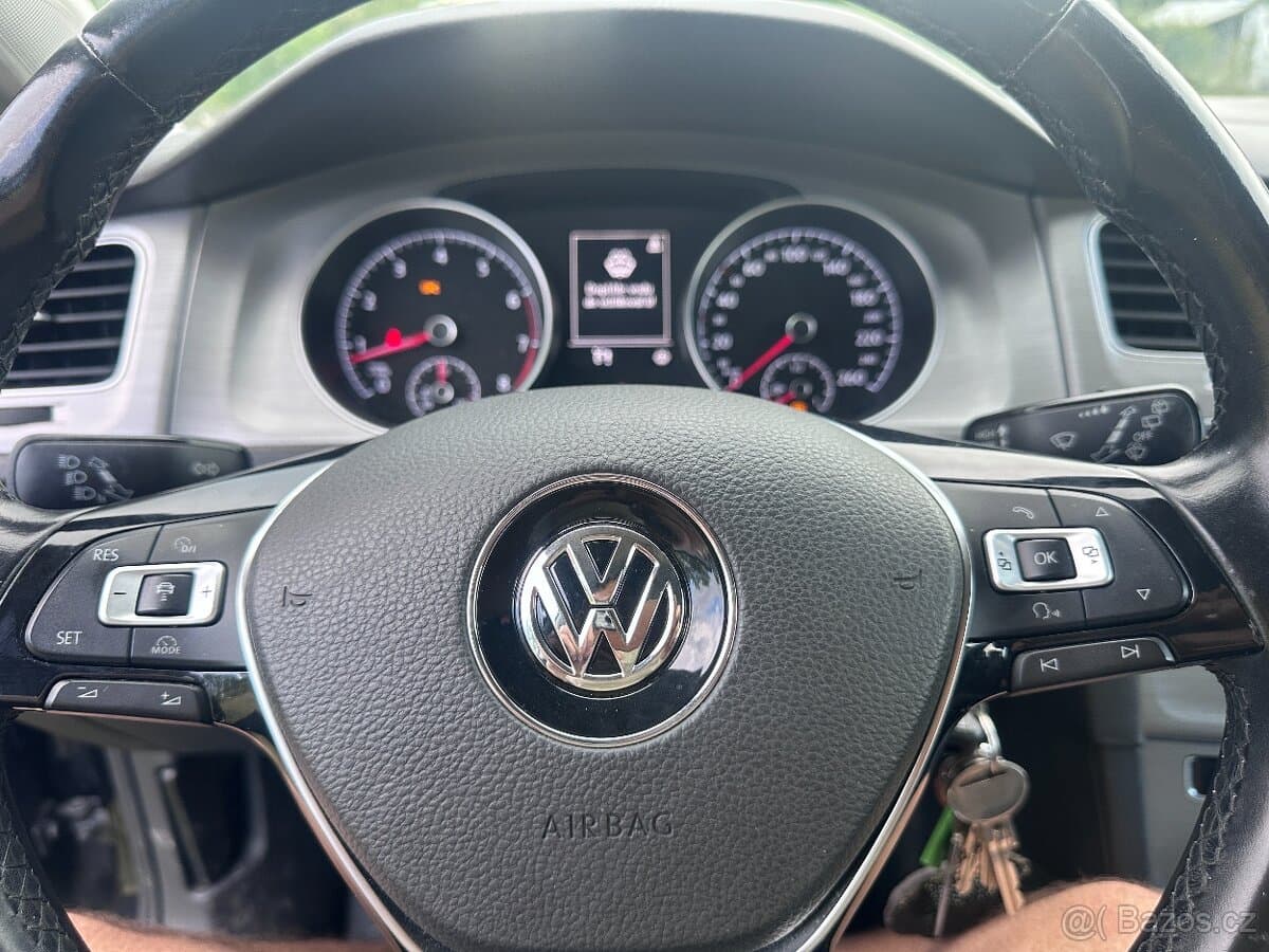 2016 Volkswagen GOLF - 10