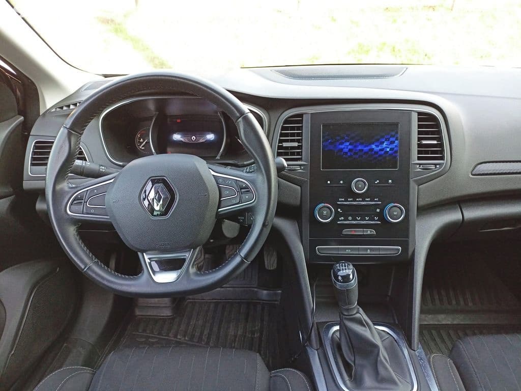 2019 Renault MEGANE - 10