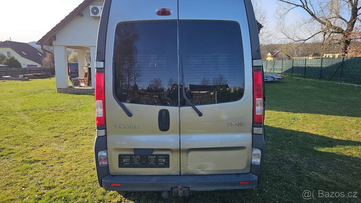 2008 Renault TRAFIC - 10