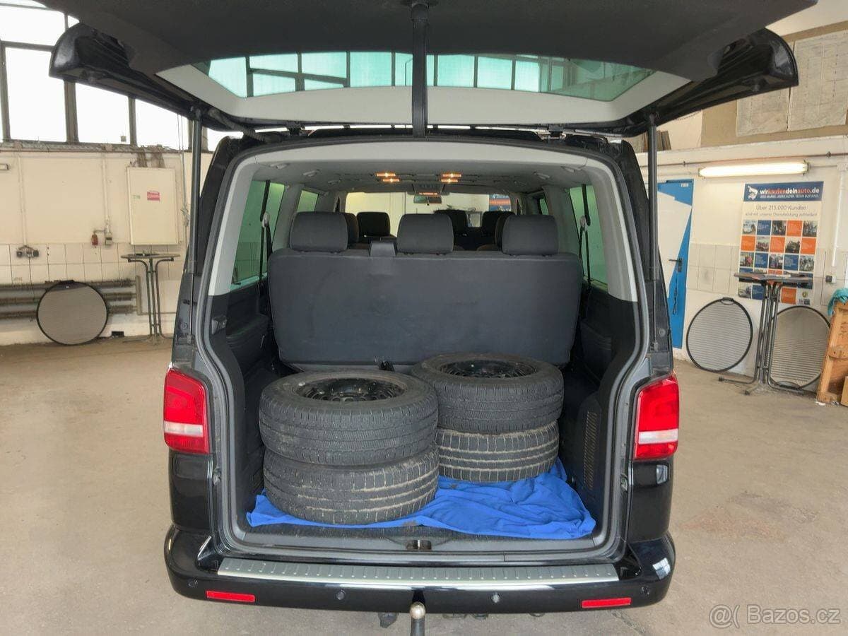 2012 Volkswagen CARAVELLE - 10