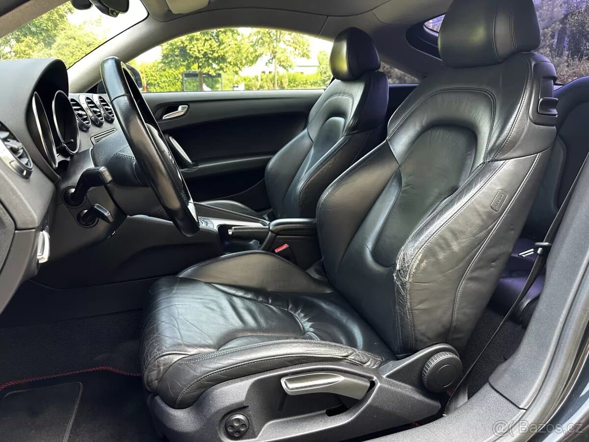 Audi TT - 10