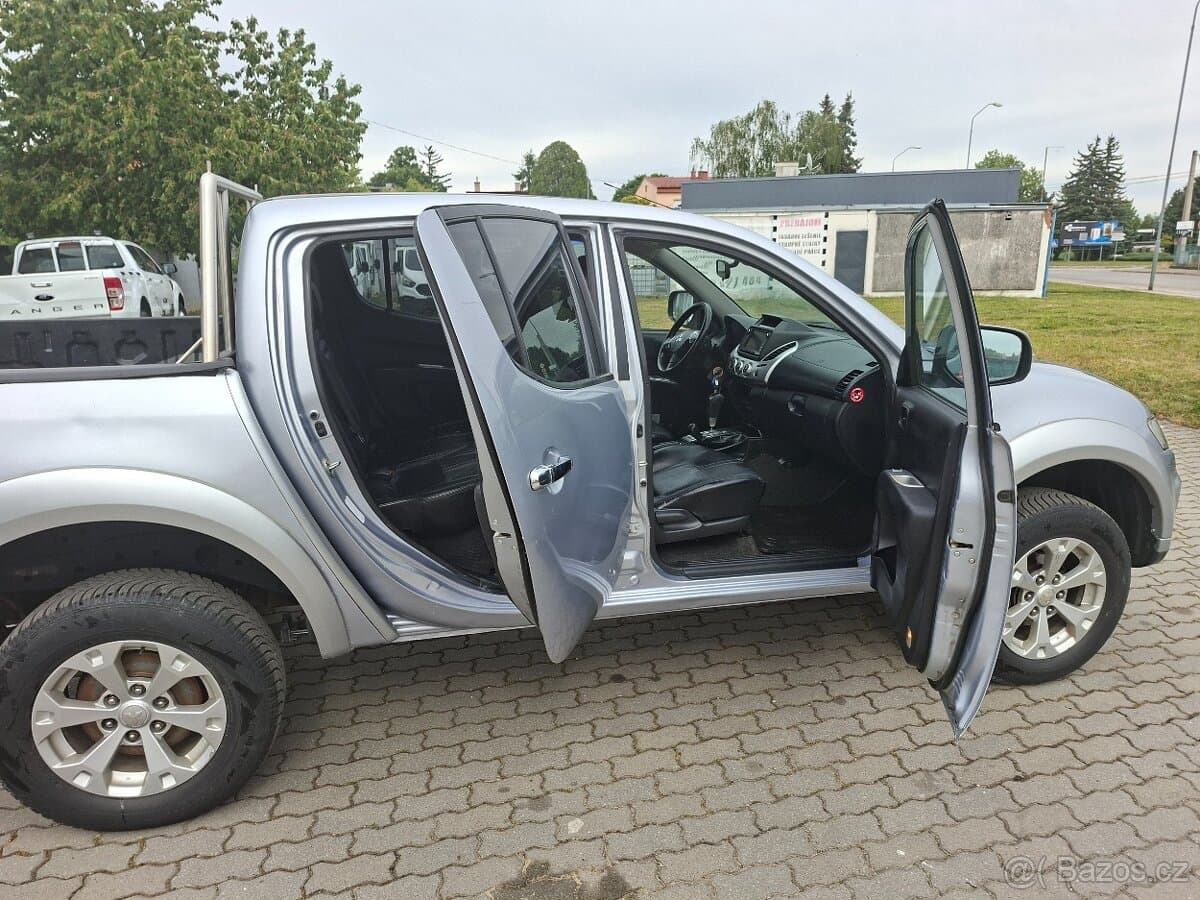 2015 Mitsubishi L200 - 10