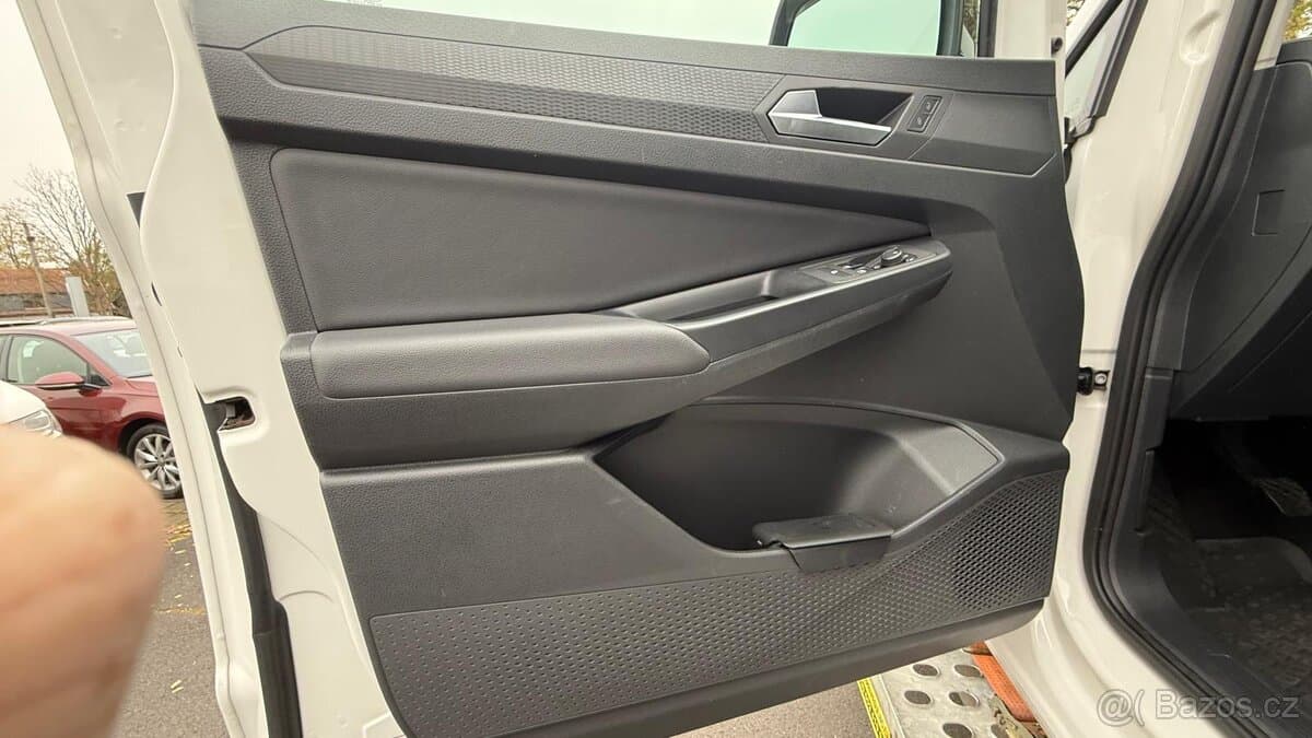 2021 Volkswagen CADDY - 10