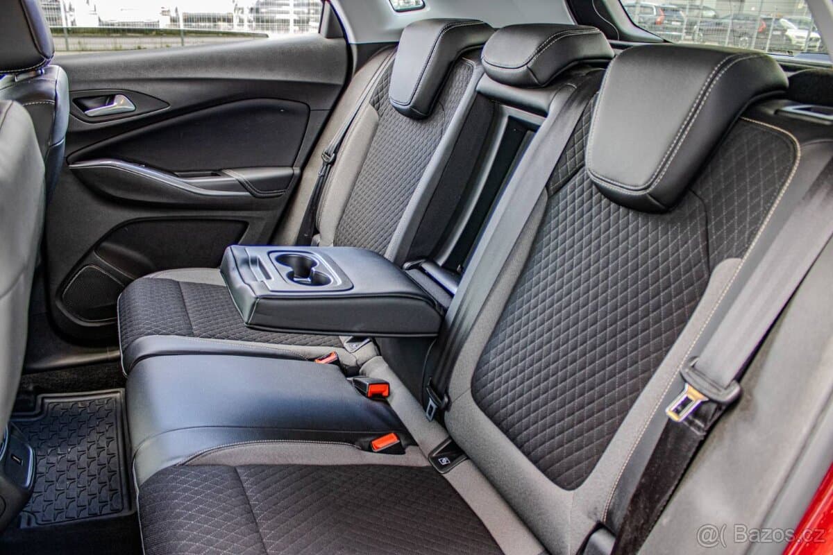 2020 Opel GRANDLAND - 10