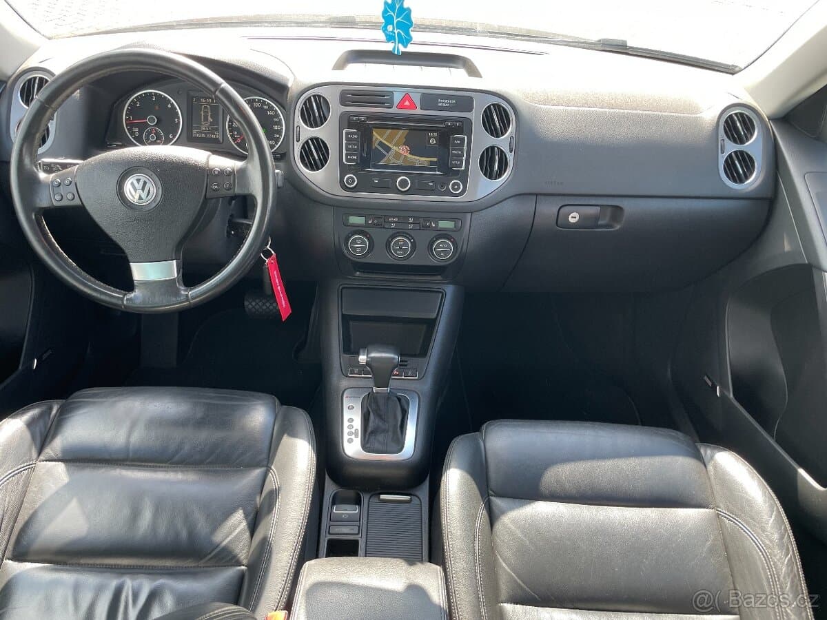 2009 Volkswagen TIGUAN - 10