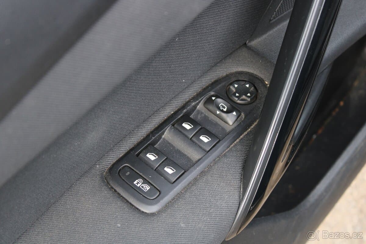 2015 Peugeot 508 - 10